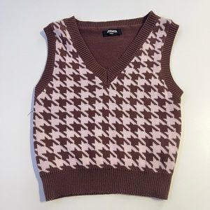 Houndstooth Patterned Vest